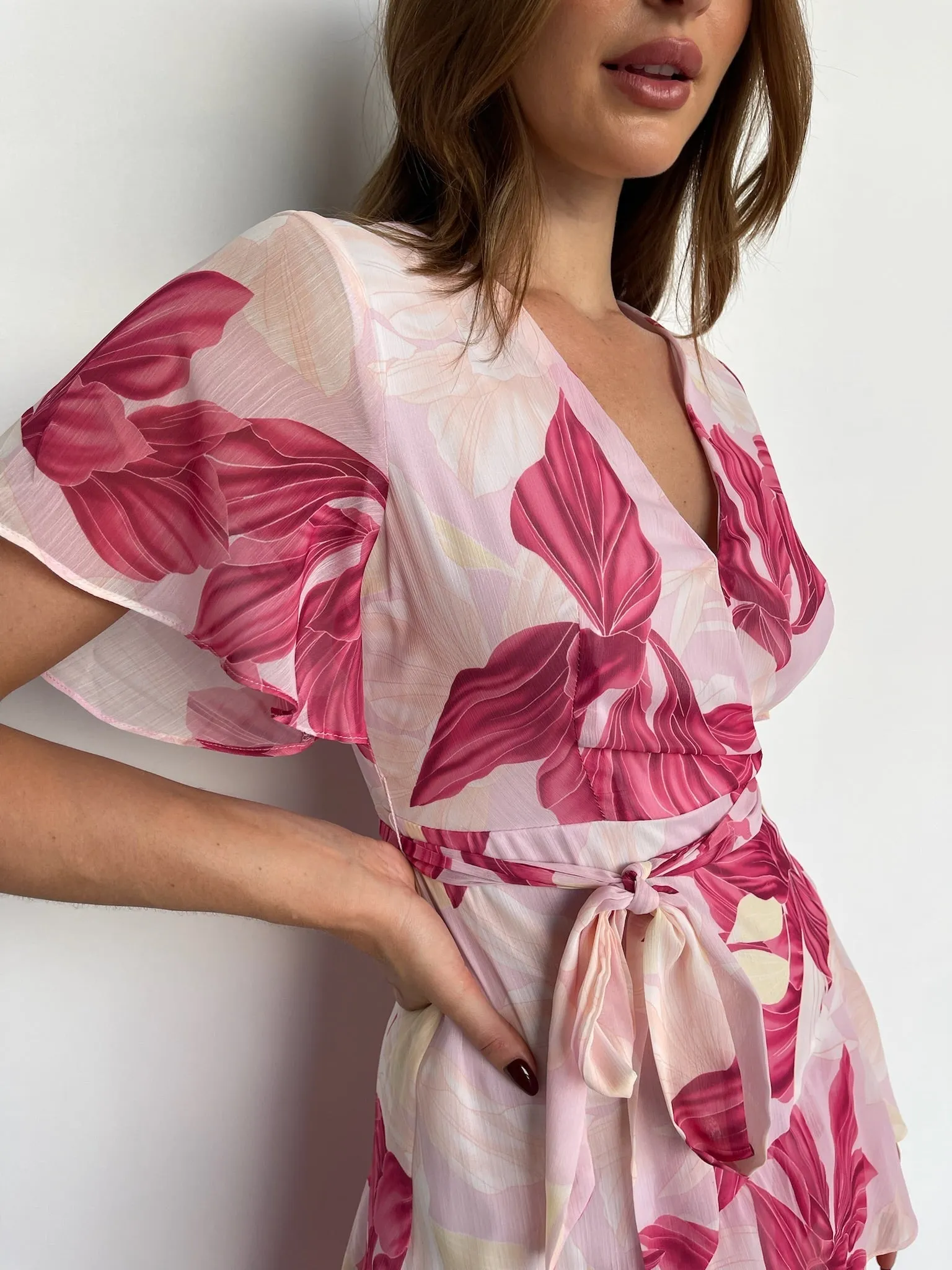 Aida Floral Pink Chiffon X/Over Frill Sleeve Evening Dress