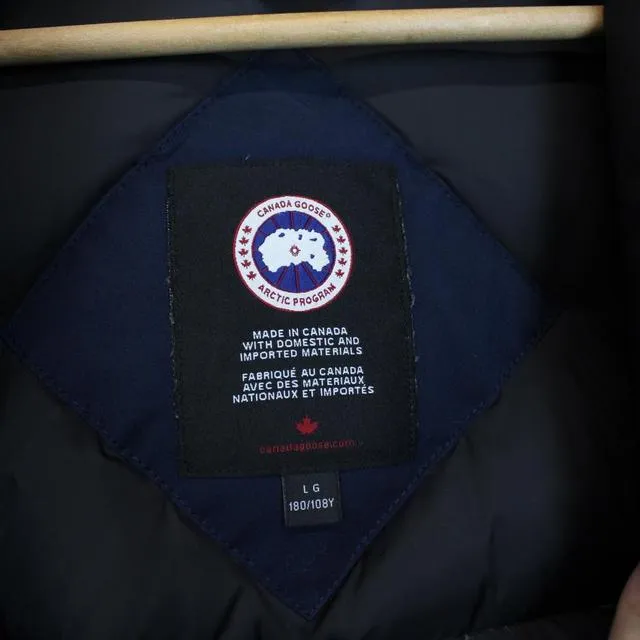 Canada Goose Chilliwack Bomber Down Jacket Large