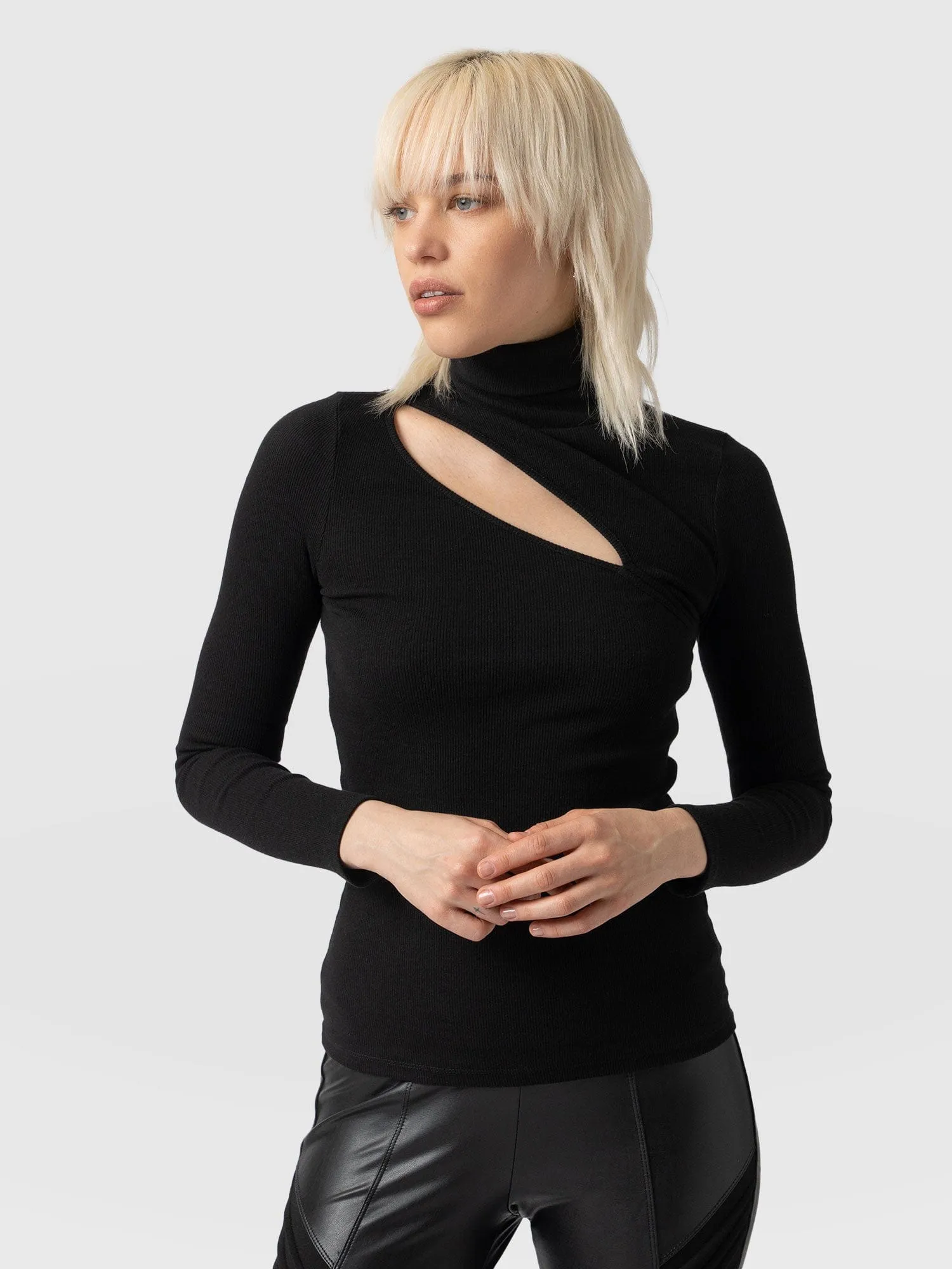 Reveal Roll Neck - Black