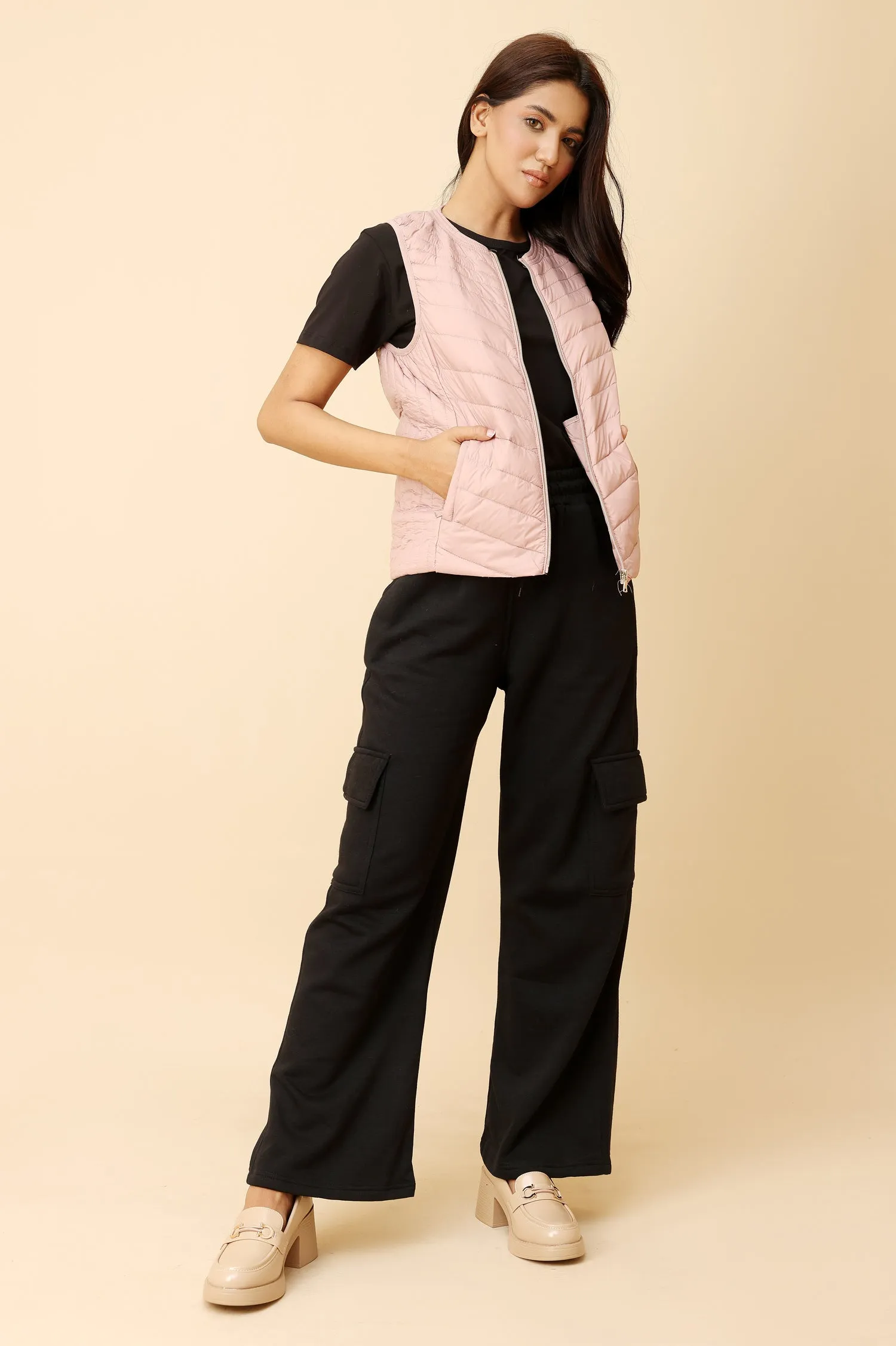 ULTRA-LIGHT QUILTED VEST-PINK